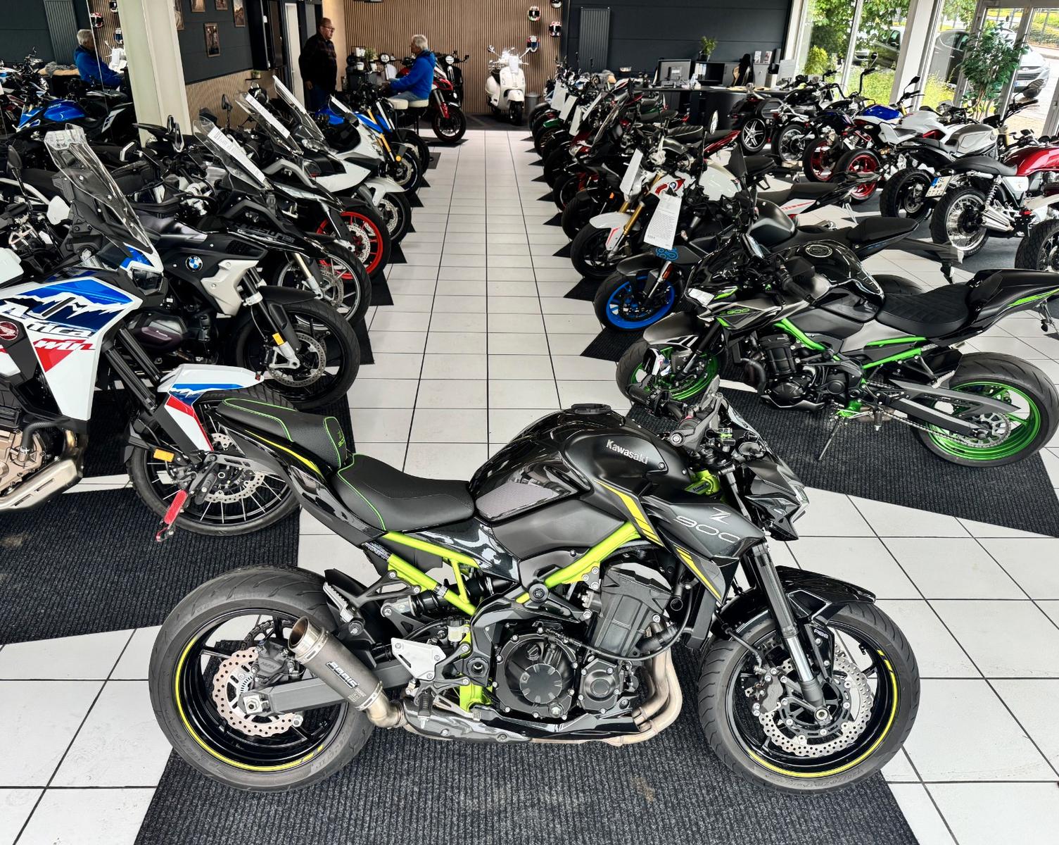 Kawasaki Z 900 *Zubehör*1.Hand*