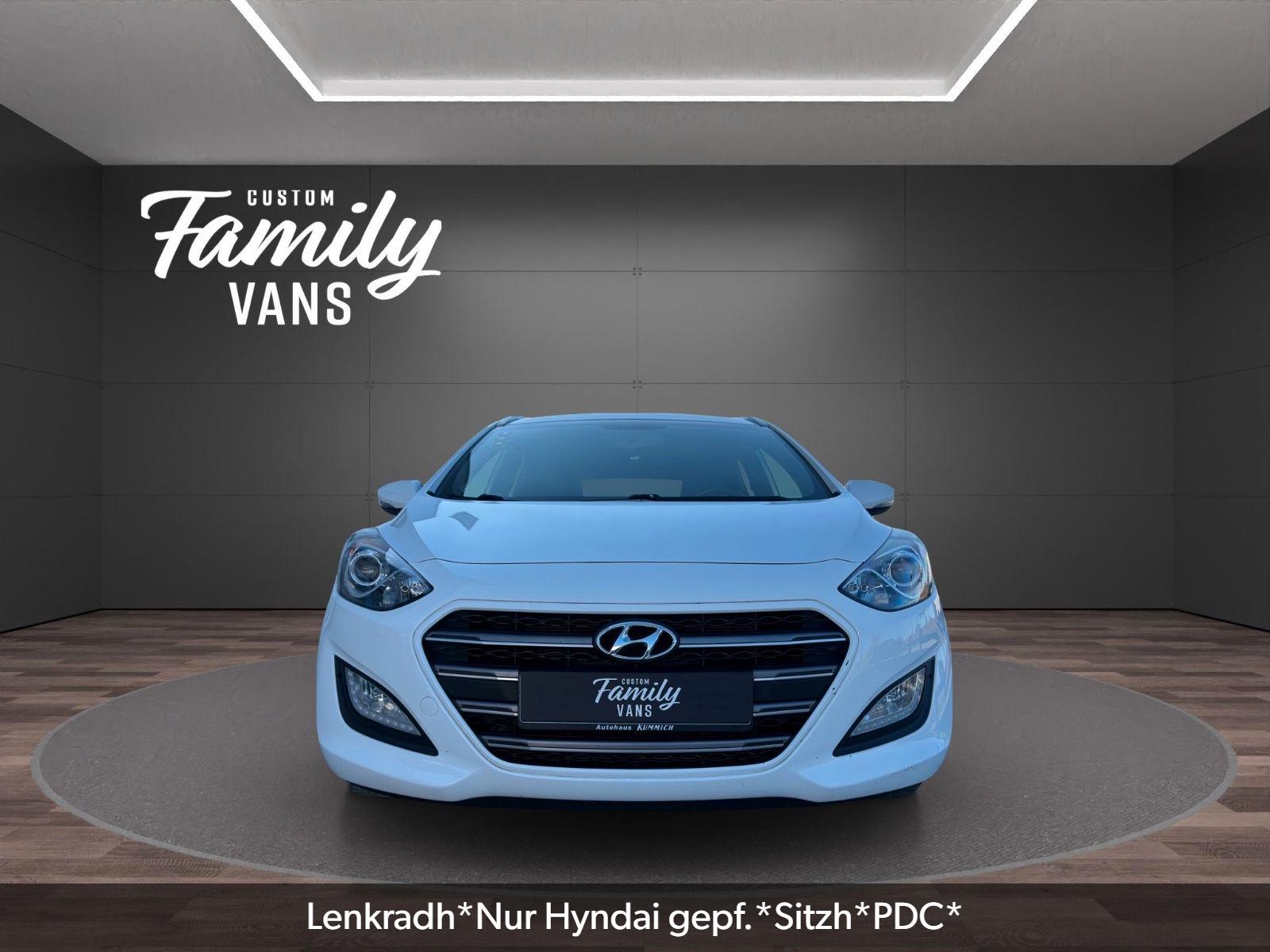 Hyundai i30 Passion*NUR HYNDAIGEPF*TEMPO*LENKH*ALU*SITZH