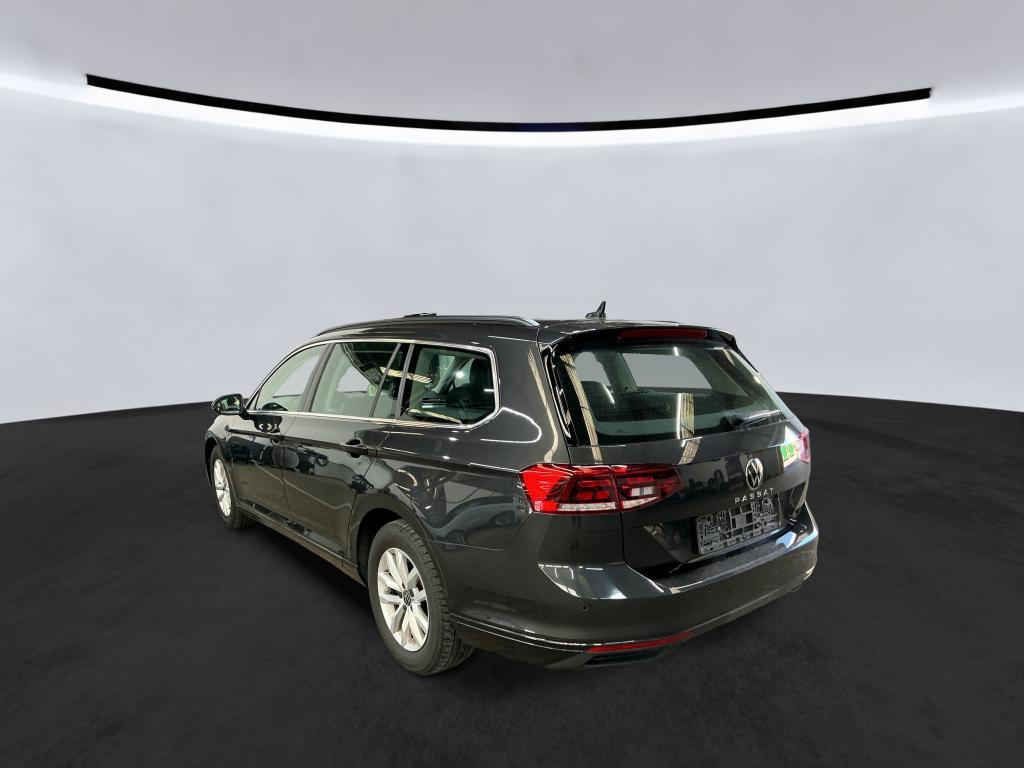 Volkswagen Passat Variant Business 2.0 TDI*Navi*LED*RCam*