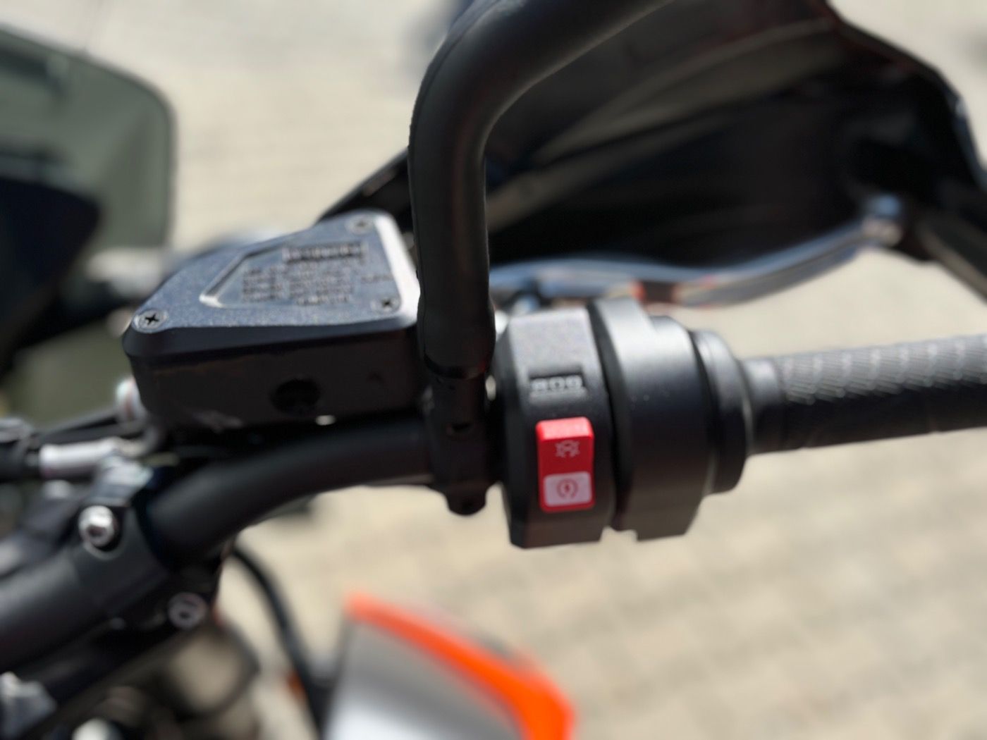 Fahrzeugabbildung KTM 890 Adventure