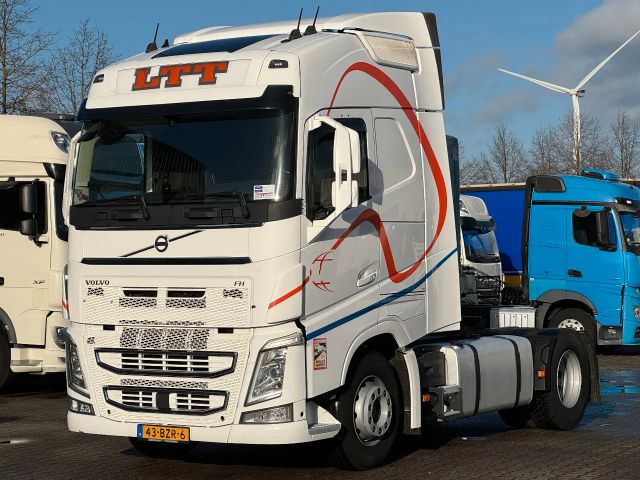 Volvo FH 460 GLOBETROTTER EURO 6 2x TANK