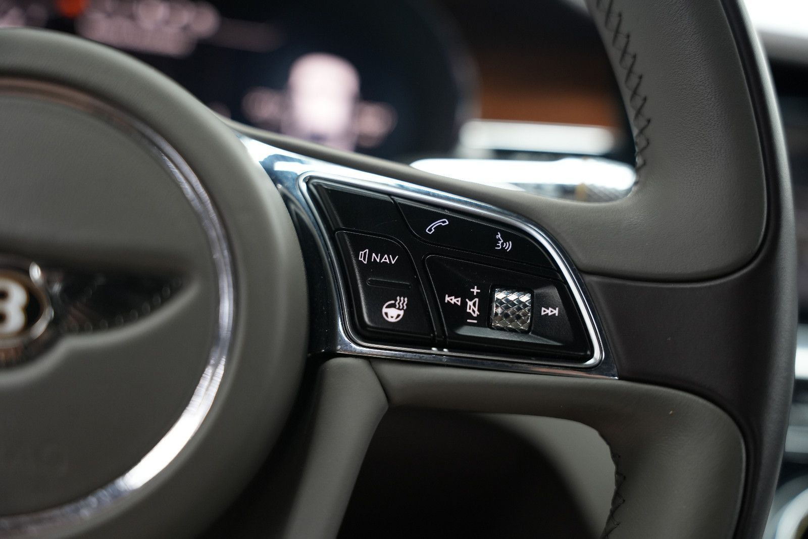 Fahrzeugabbildung Bentley Continental GT W12 First Edition *Rotation*B&O*