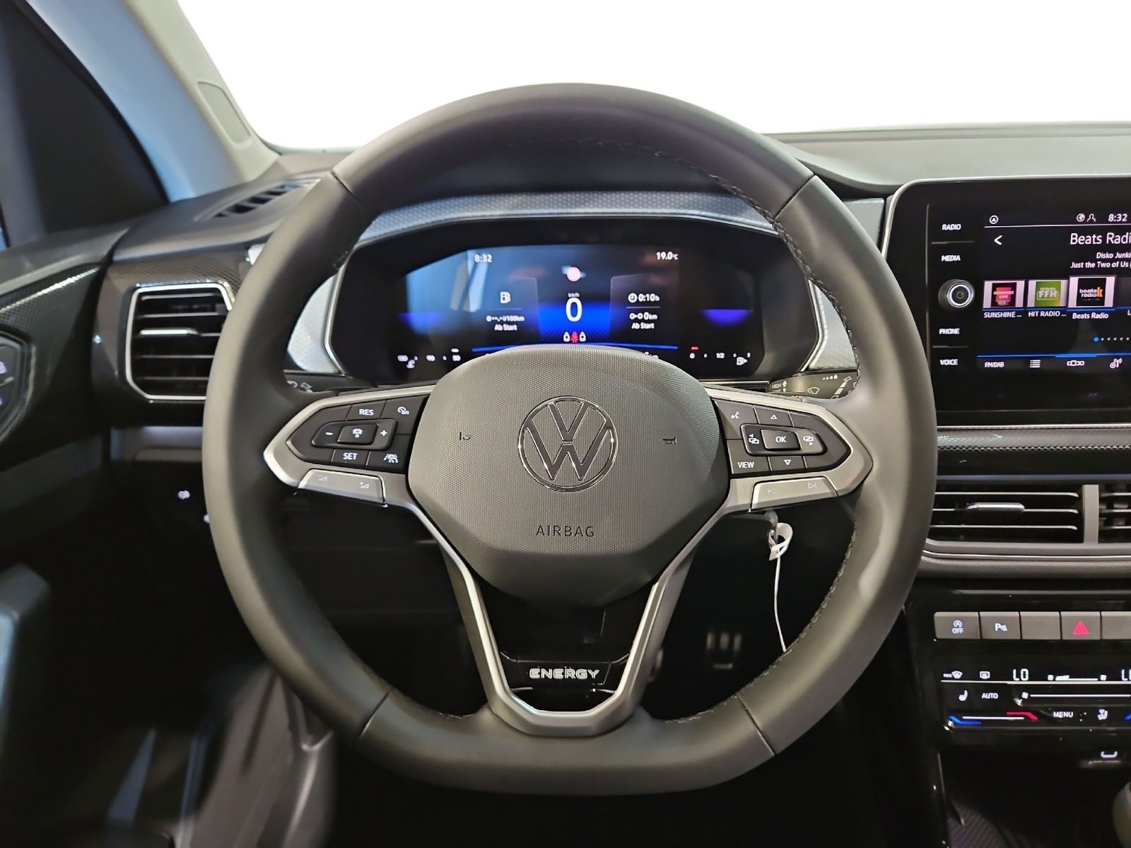 Volkswagen T-Cross - Bild 12
