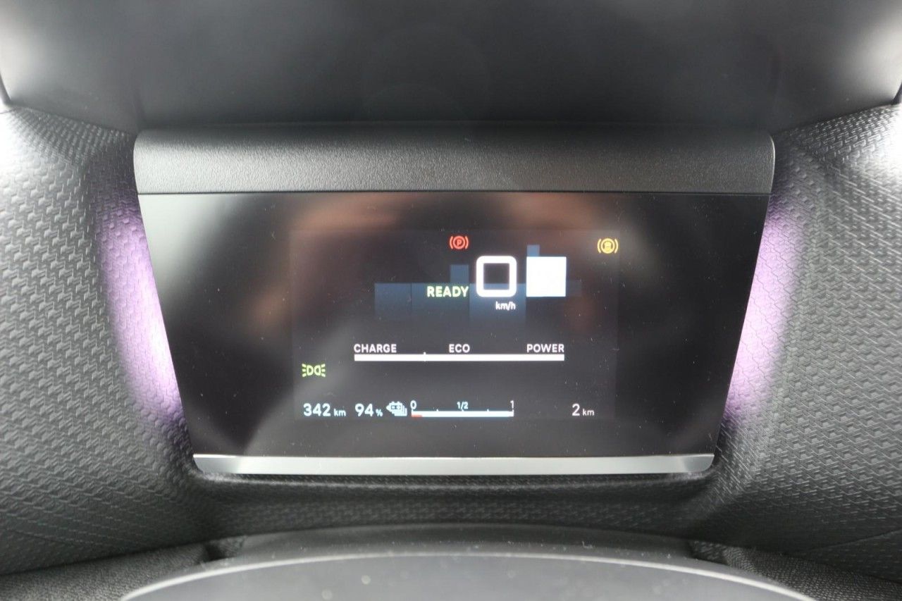 Fahrzeugabbildung Citroën C4 Lim. e-Shine