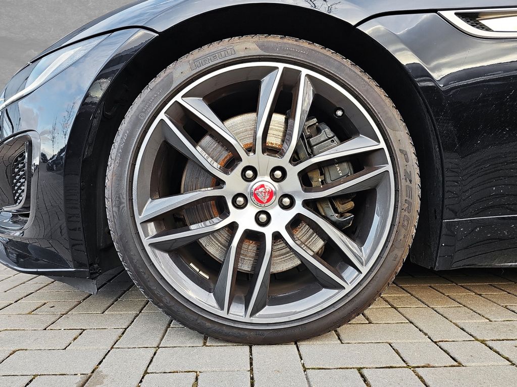 Jaguar F-Type P450 Coupe AWD R-Dynamic 719,- OHNE ANZAH