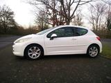 Peugeot 207 HDI Sport mit Webasto Standhei... - Peugeot 207 W* mit Diesel-Antrieb
