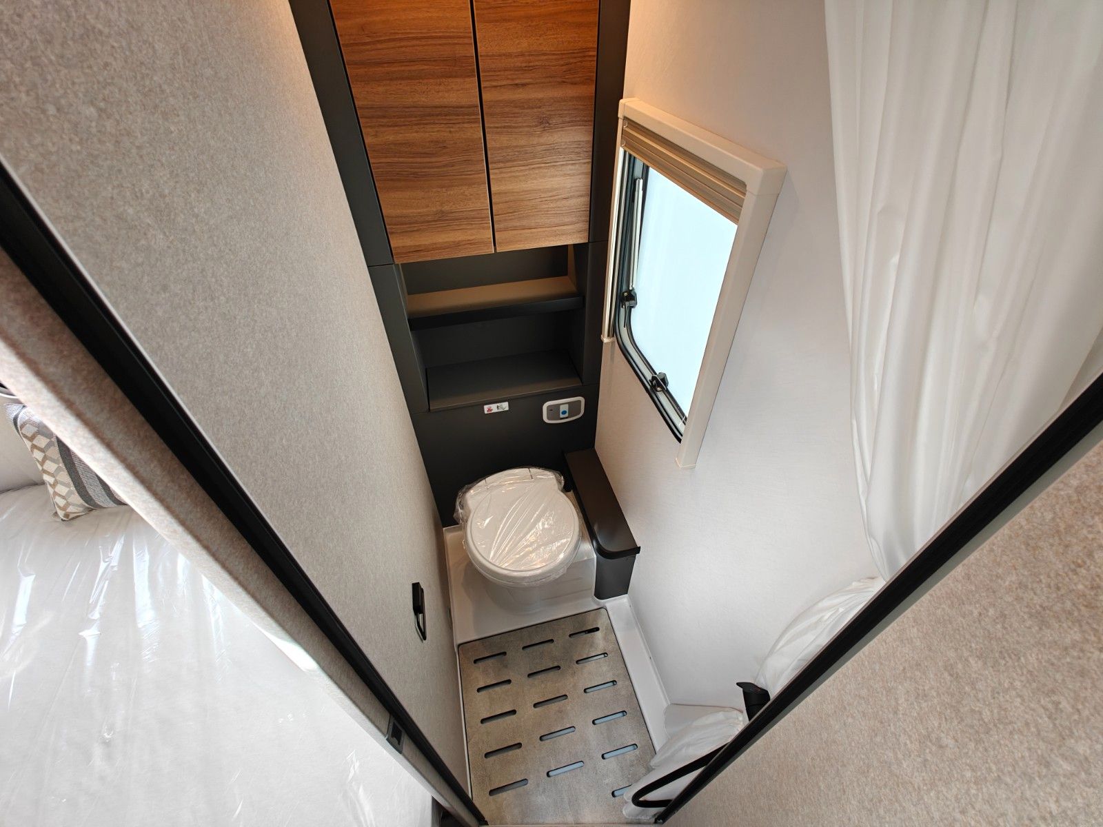 Fahrzeugabbildung HYMER / ERIBA / HYMERCAR Novaline 485 - MESSE-NEUHEIT 2026! -
