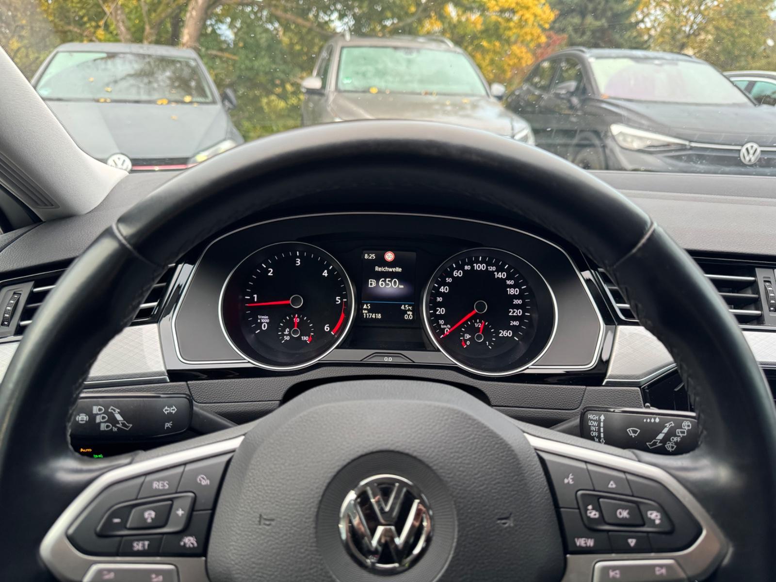 Volkswagen Passat Variant Business 2.0 TDI,Ahk,ACC,Massage