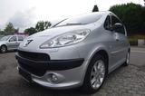 Peugeot 1007 Sport - Peugeot 1007: Limousine