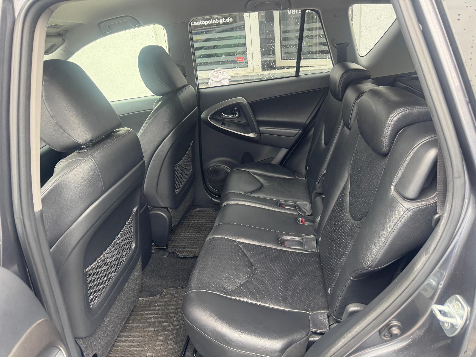 Toyota Rav4 Executive 2.2 177ch 4x4 - 2 ème main - Pneus toutes saisons - Révison complète - Sièges éléctriques