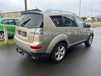 Mitsubishi Outlander 2.0 DI-D Intense 7 Sitze Klima