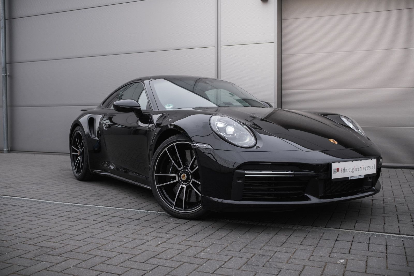 Fahrzeugabbildung Porsche 992/911 Turbo S-Heritage Paket-Nachtsicht-LED