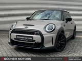 MINI Cooper S Classic Trim Trim/2.HAND/DE-FHZ/KEYL... - gebrauchte MINI MINI aus dem Jahr 2023