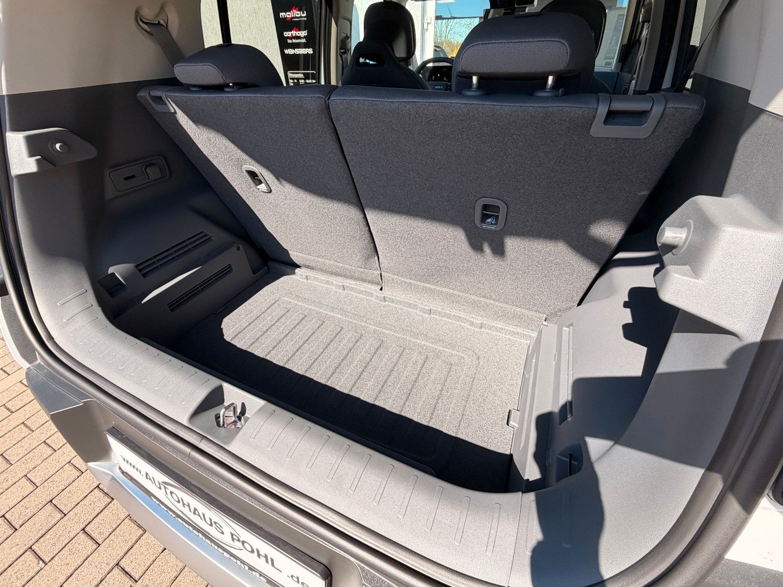 Fahrzeugabbildung Kia EV2 42.2 4S EARTH WIC 22AC TEC DWP DES