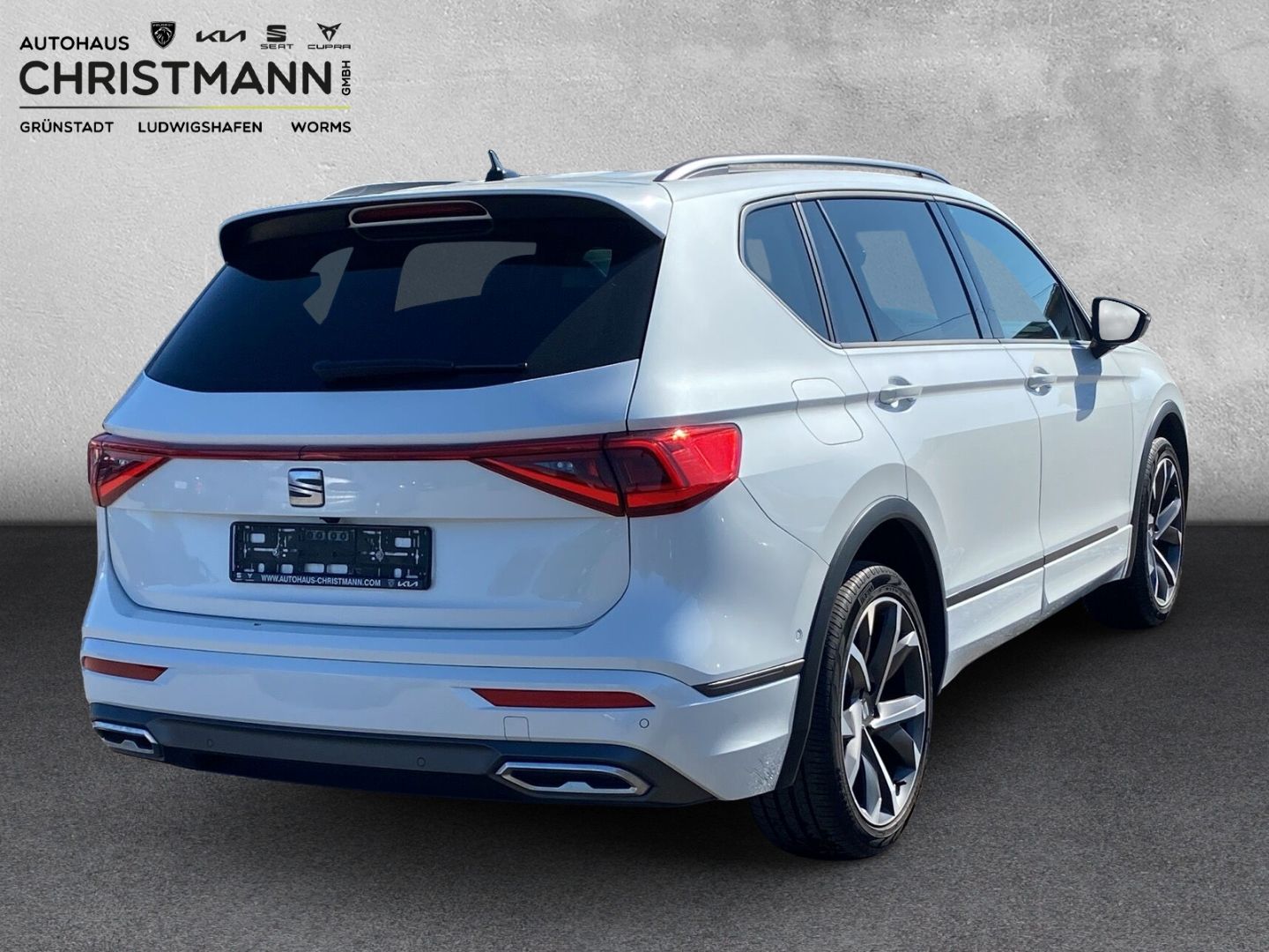 Fahrzeugabbildung SEAT Tarraco FR 4Drive 2.0 TSI: AHK-klappbar* El. Pan