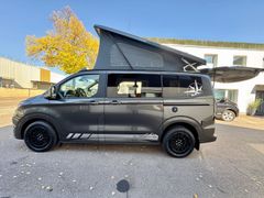 Kosi Busse Ostbayerns größter VW Bus und VW Bus Camping Experte. Ihr VW Bus Händler, VW Bus Camper Ausbau / Umbau und Fahrzeugservice in unserer Bulli Werkstatt Fahrzeugabbildung Westfalia CLUB JOKER URBAN PREMIUM - ALL TERRAIN EDITION