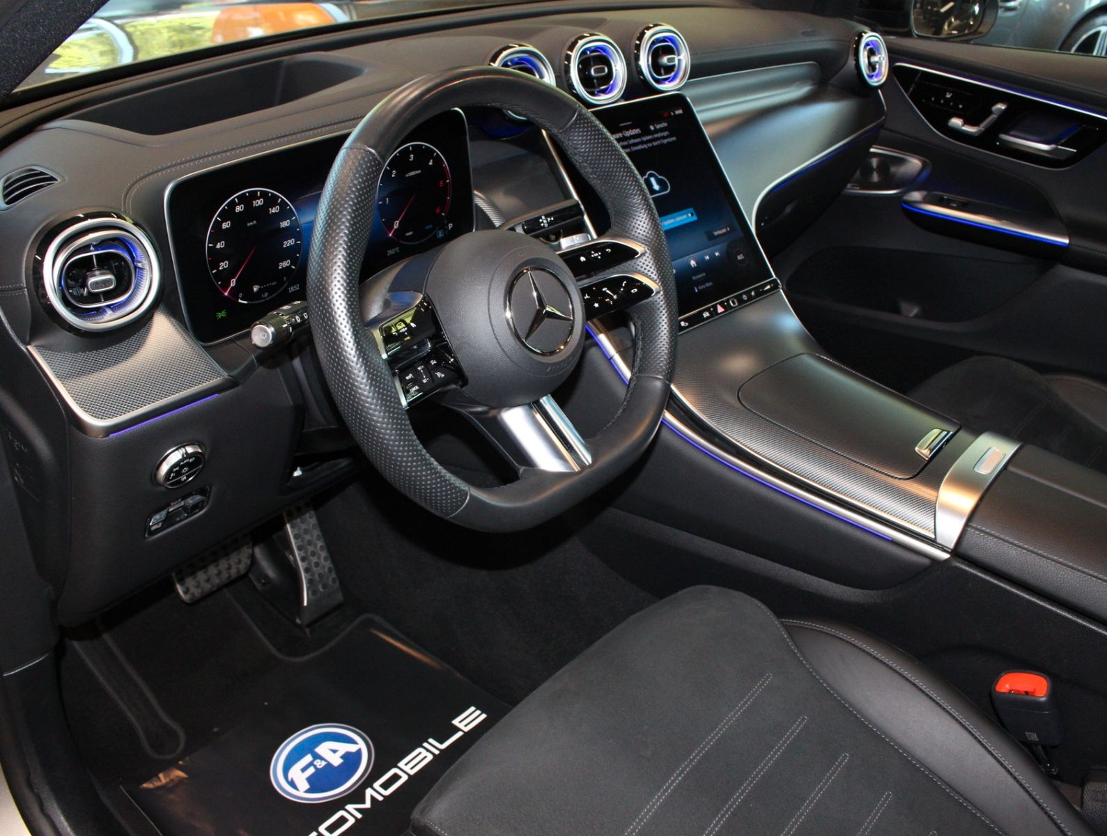 Fahrzeugabbildung Mercedes-Benz GLC 220d 4Matic AMG Line Pano*Allradlenkung*VOLL