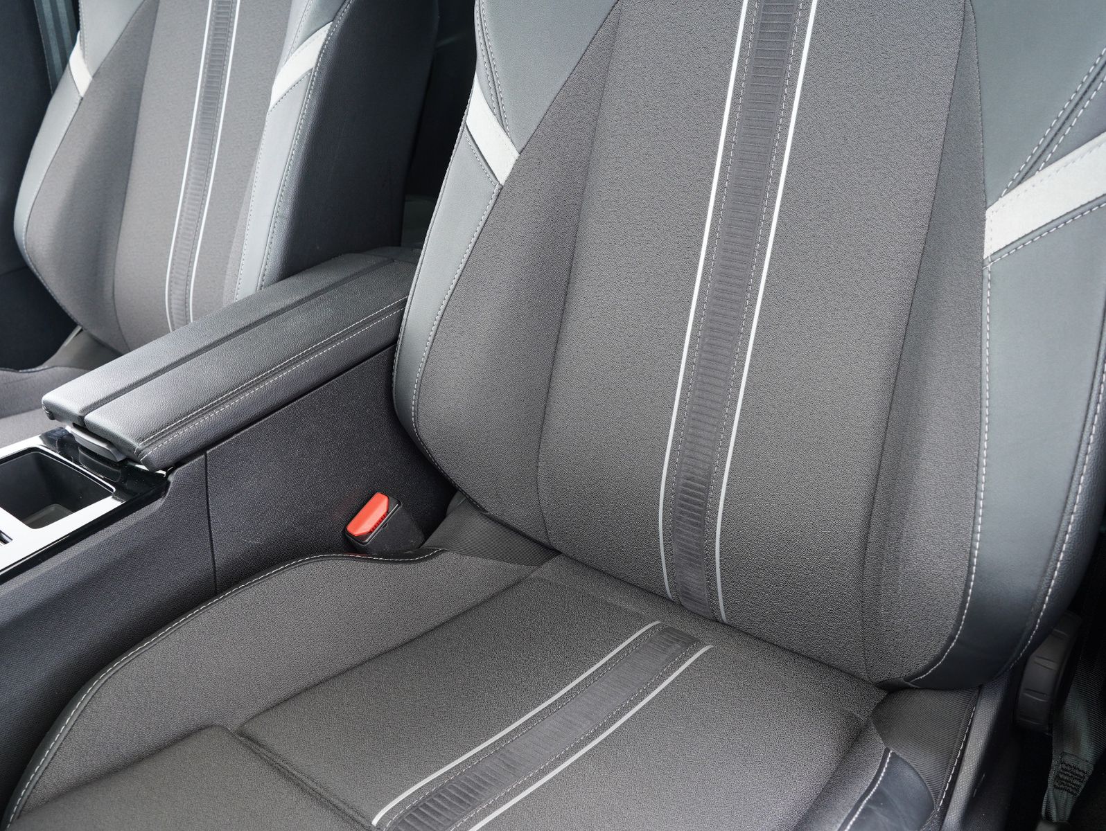 Fahrzeugabbildung Opel Astra L 1.2 Turbo GS LED/INTELLILUX/ACC/AHK/360°