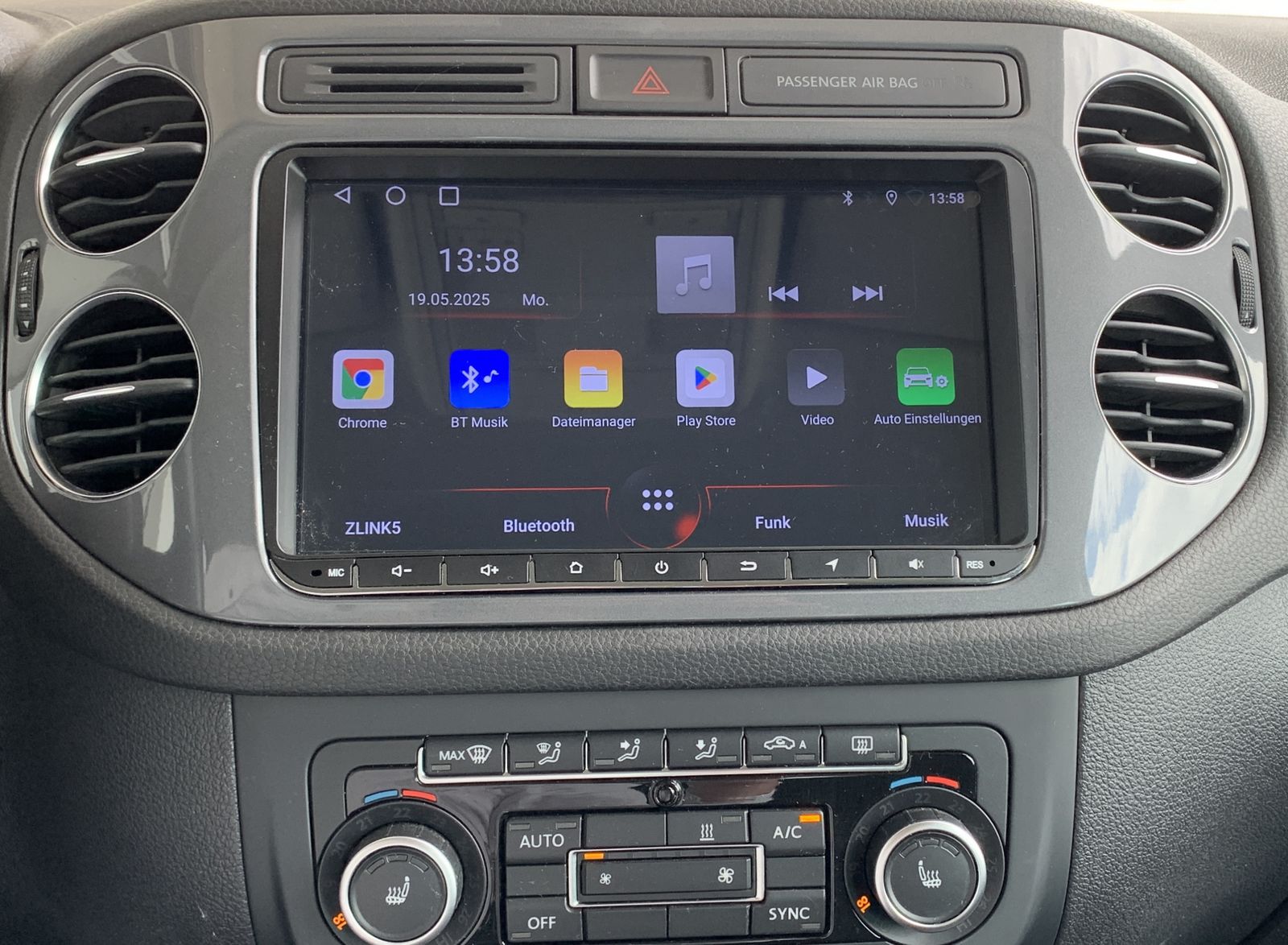 Fahrzeugabbildung Volkswagen Tiguan 1.4 TSI*Sport*AHK*STHZ*Tempomat*SHZ*