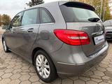Mercedes-Benz B 200 Automatik Xenon PDC SHZ - Mercedes-Benz B-Class: bis 15000 Euro