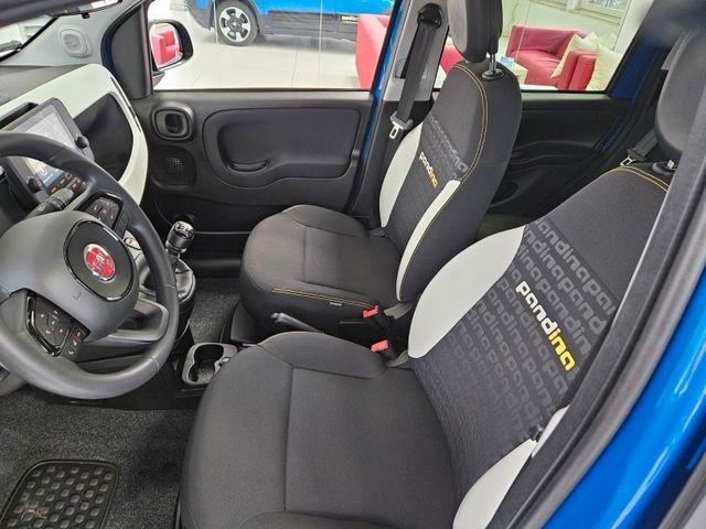Fiat Panda 1.0 Pandina Cross-digitales Cockpit Apple 