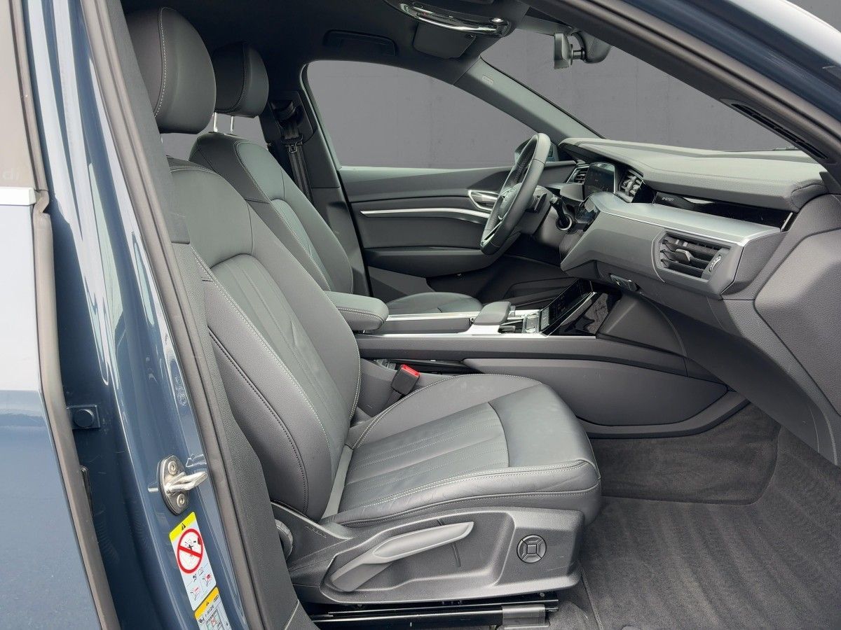 Audi Q8 e-tron - Bild 12