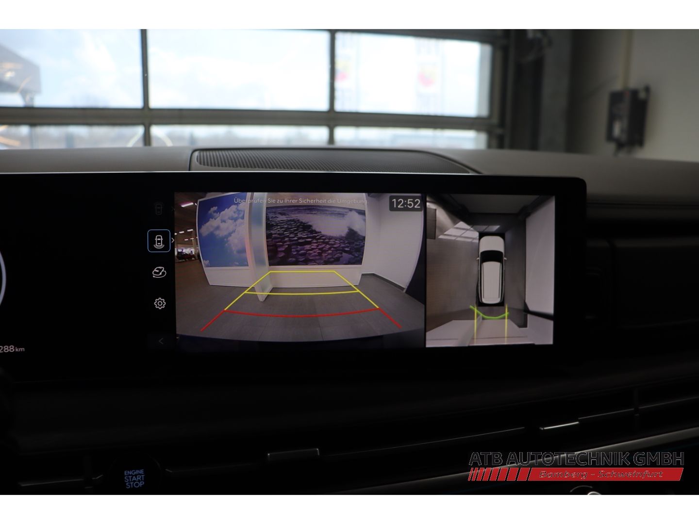 Fahrzeugabbildung Hyundai SANTA FE Signature 5-Sitzer 1.6l Hybrid 2WD Navi