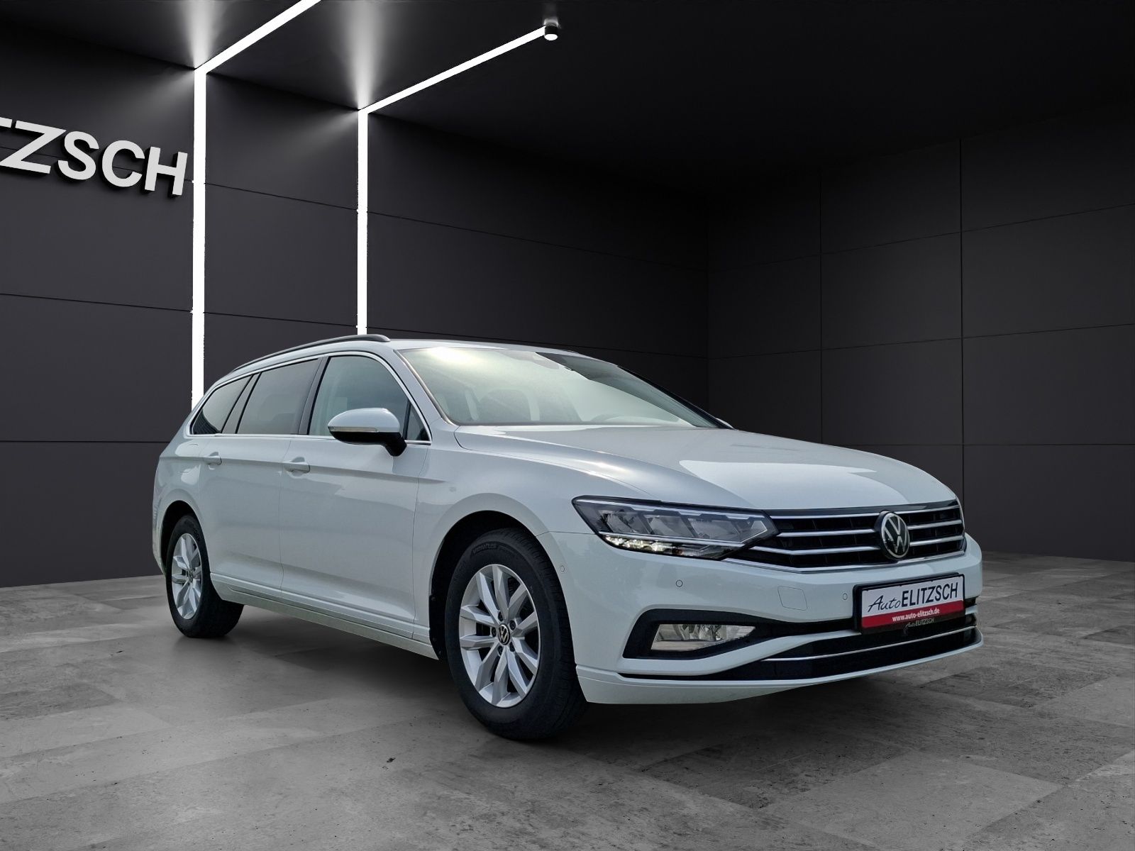 Fahrzeugabbildung Volkswagen Passat Variant TDI Business DSG LED AHK Navi AID