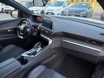 Peugeot 5008 - 9