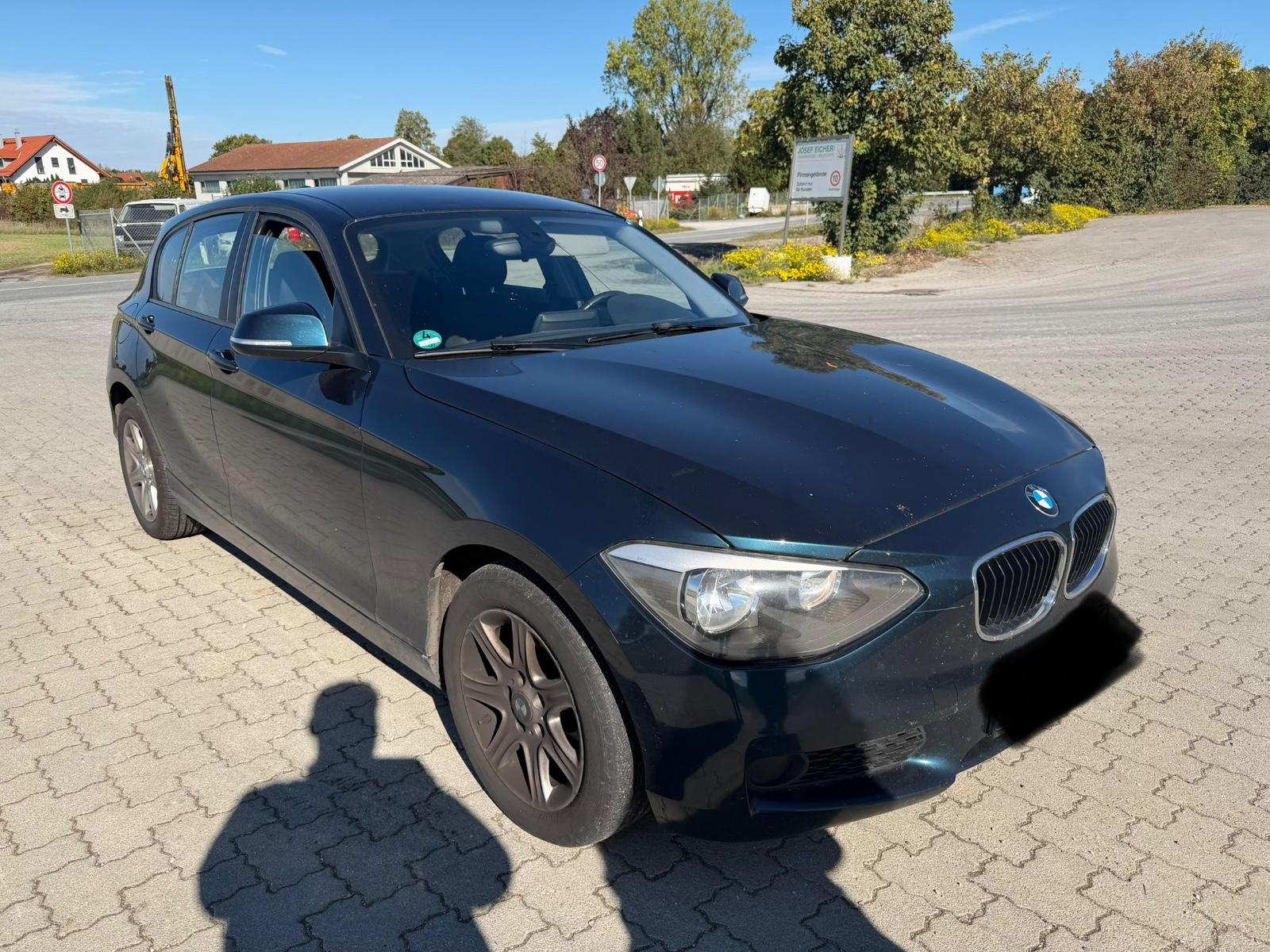 BMW 120
