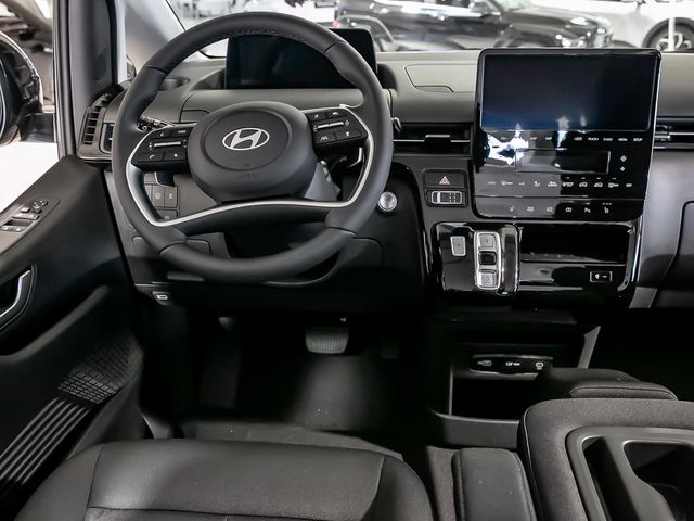 Hyundai Staria 9-Sitzer MY25 Trend Navi Digi-Cockpit