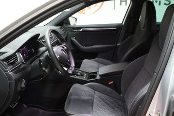 Skoda Superb Combi Sportline 4x4 AHK StHz