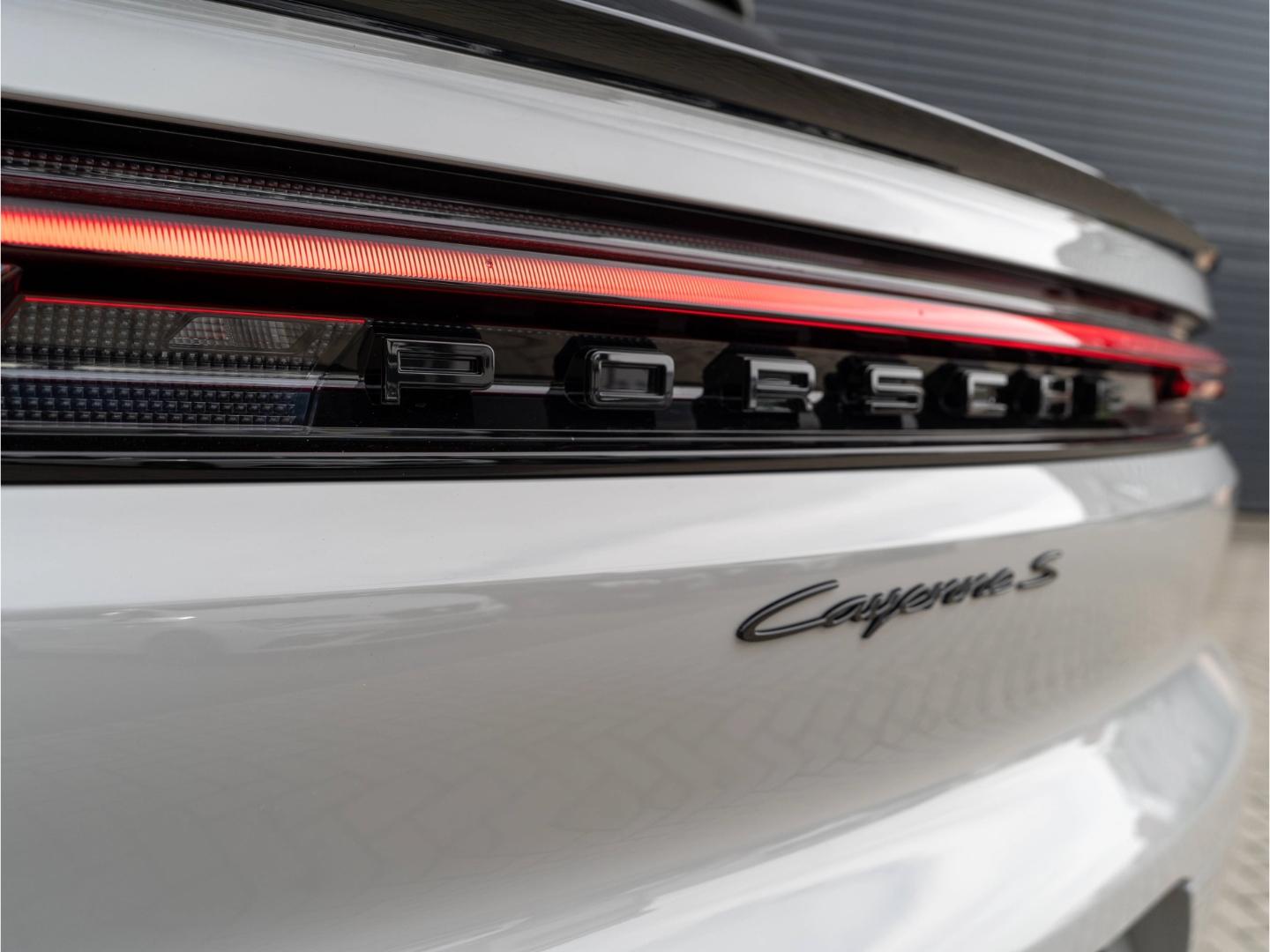 Porsche Cayenne S Coupe Matrix LED, Head UP uvm.
