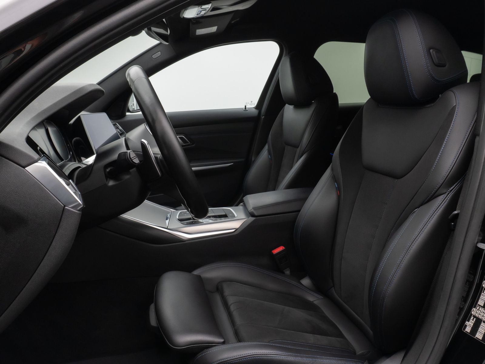 Fahrzeugabbildung BMW 320d M Sport HiFi Kamera DAB DriveAs Geschwindig