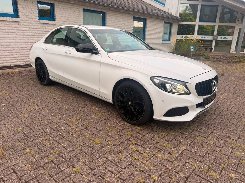 Image of Mercedes-Benz C 200