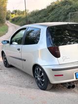 Fiat Punto 188  Sportlich umgebaut | Fahr... - Fiat Punto mit Benzin-Antrieb: Sport