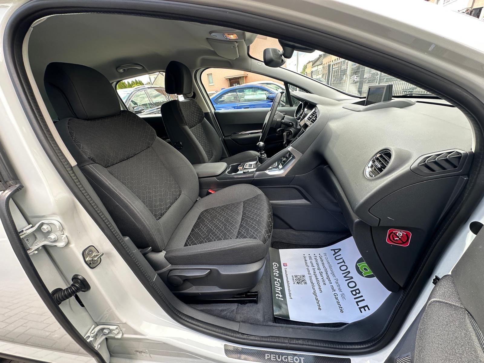 Peugeot 3008 Active*NAVI*PDC*KAM*KLIMAA.*TEMPO*AHK