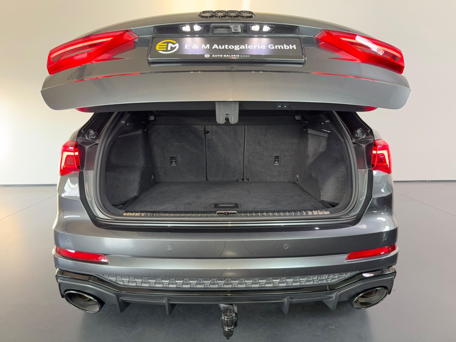 Audi RSQ3 2.5 TFSI qu Pano 360 AHK Sonos Leder RS AGA foto 4
