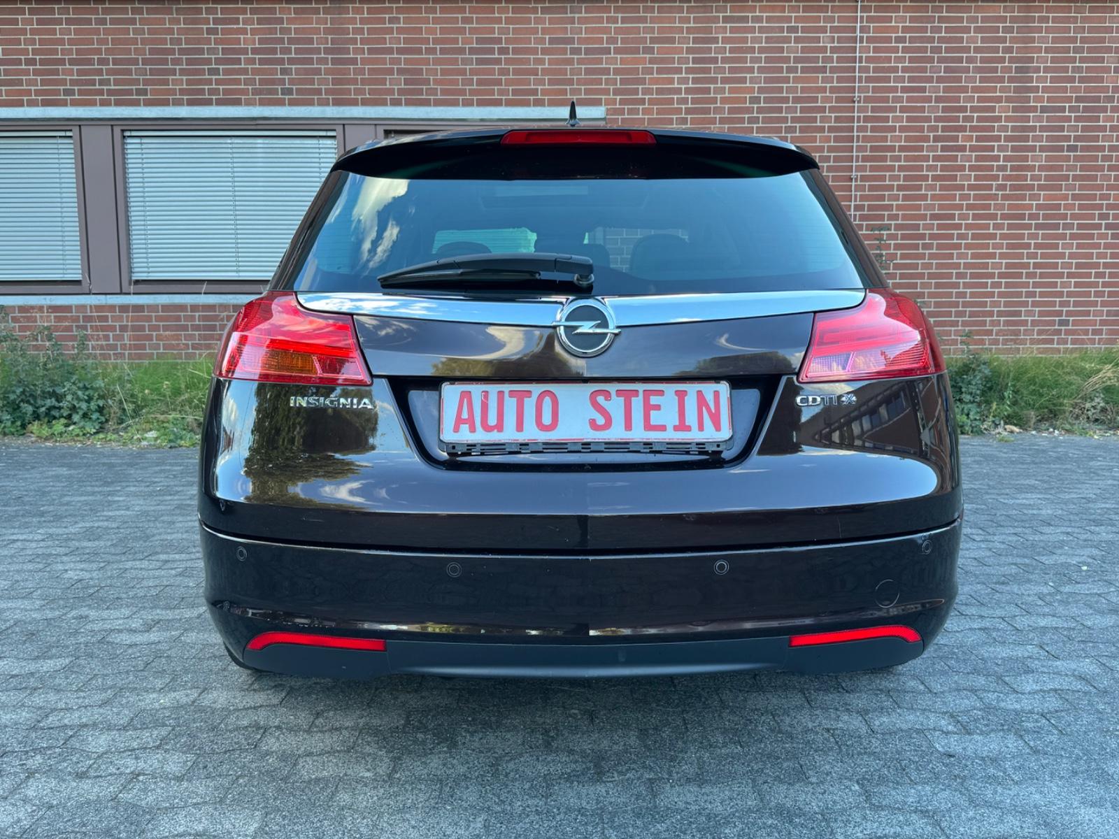 Opel Insignia 2012 — photo 6
