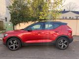 Volvo XC40 D4 AWD R Design Geartronic R Design - Volvo Gebrauchtwagen in Leipzig