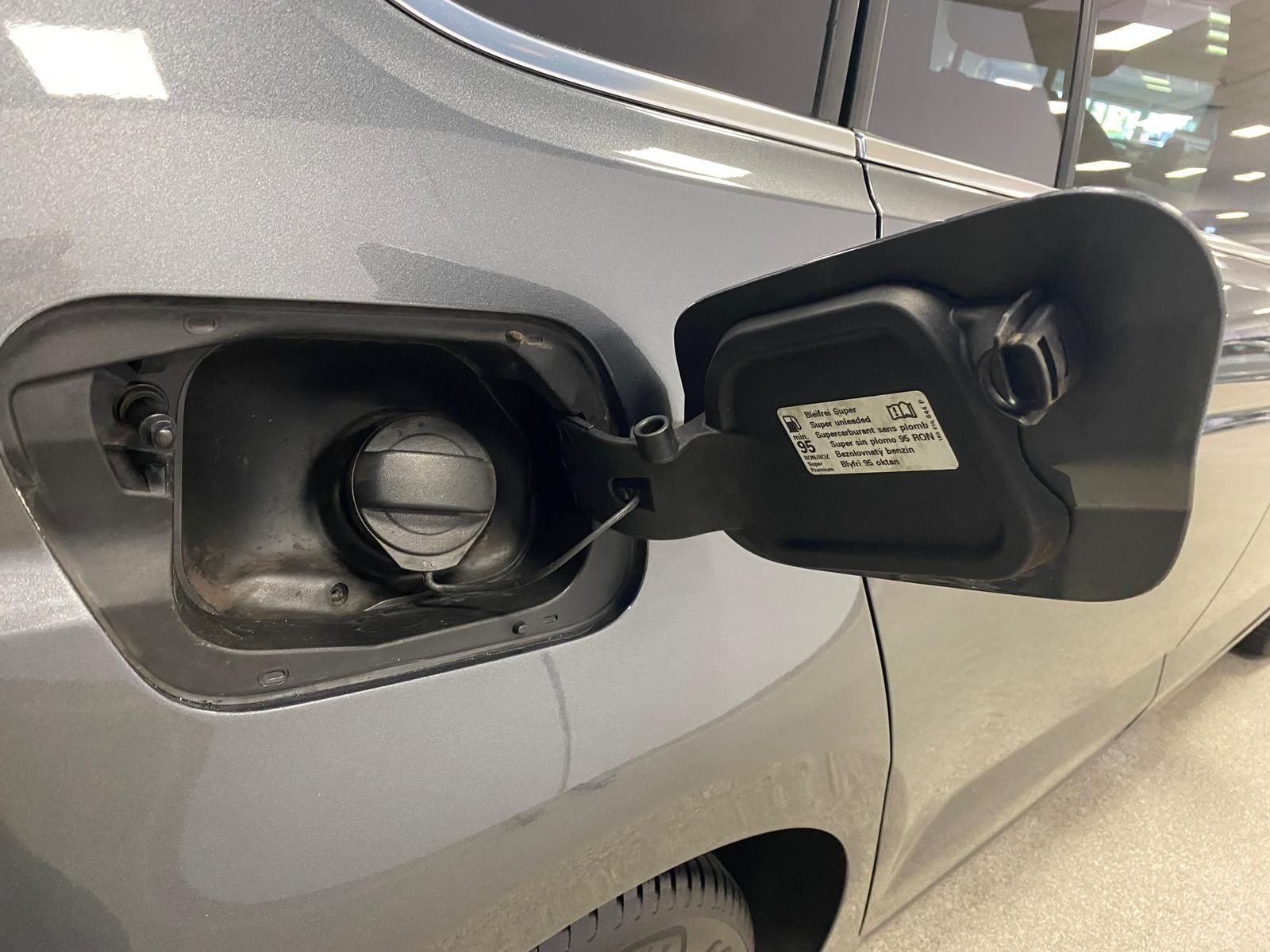 Fahrzeugabbildung Volkswagen Touran 1.4 16V TSI Highline BMT+TOTWINKEL+ACC+++