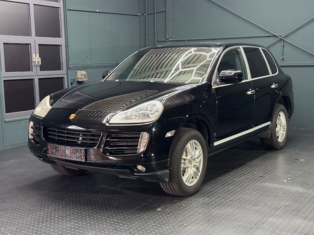 Porsche Cayenne S // 4.8L