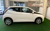 Toyota Aygo X-Play Team D 5 Türen Klima Bluetooth Rückf - Toyota Aygo (X): Deutschland, Play Team