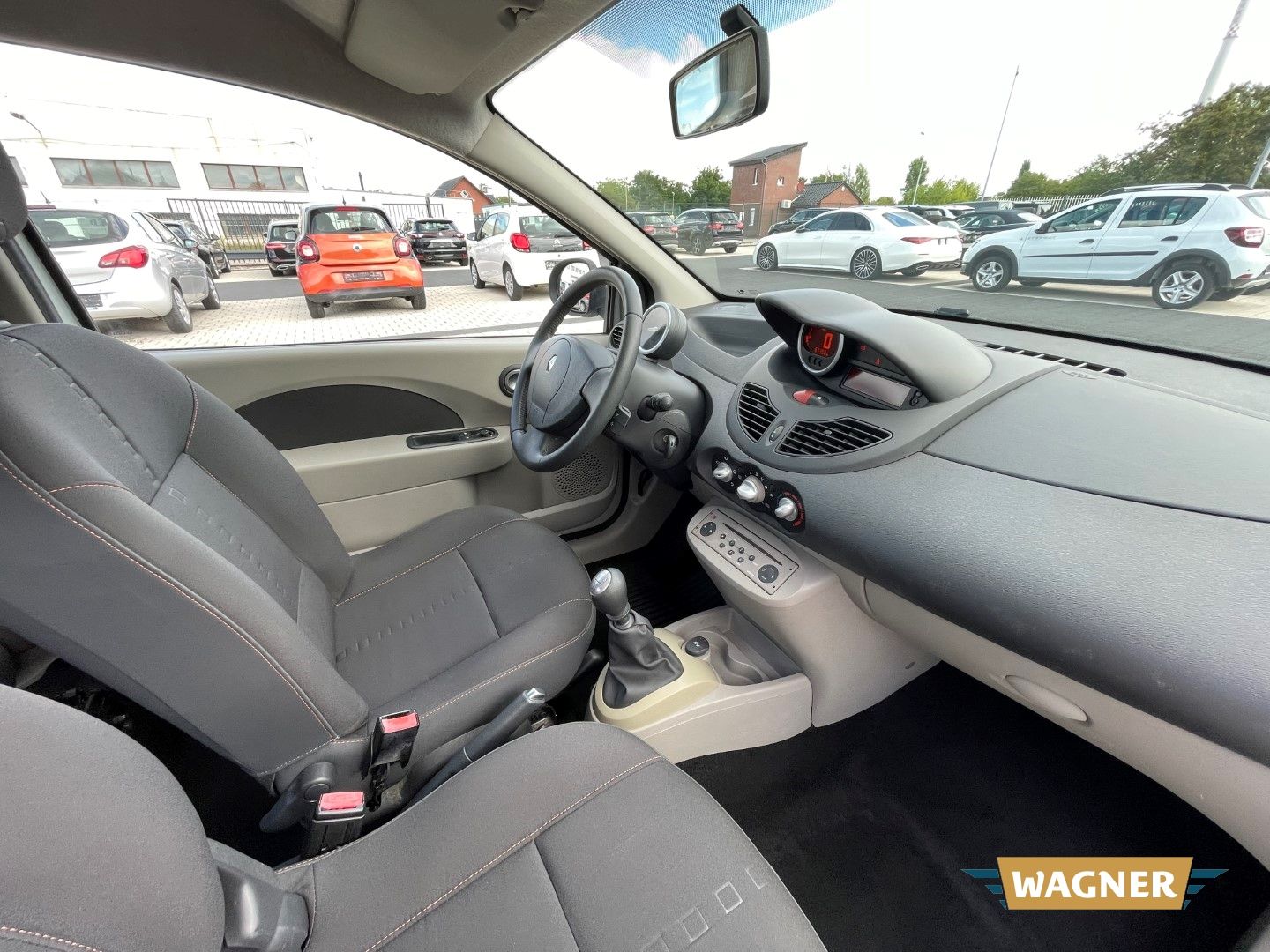 Fahrzeugabbildung Renault Twingo Dynamique 1.2 16V Klimaanlage