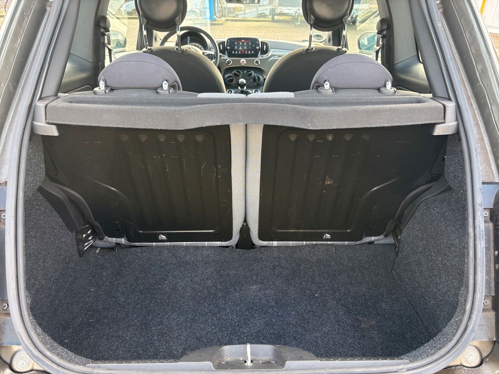 Fahrzeugabbildung Fiat 500 Lounge