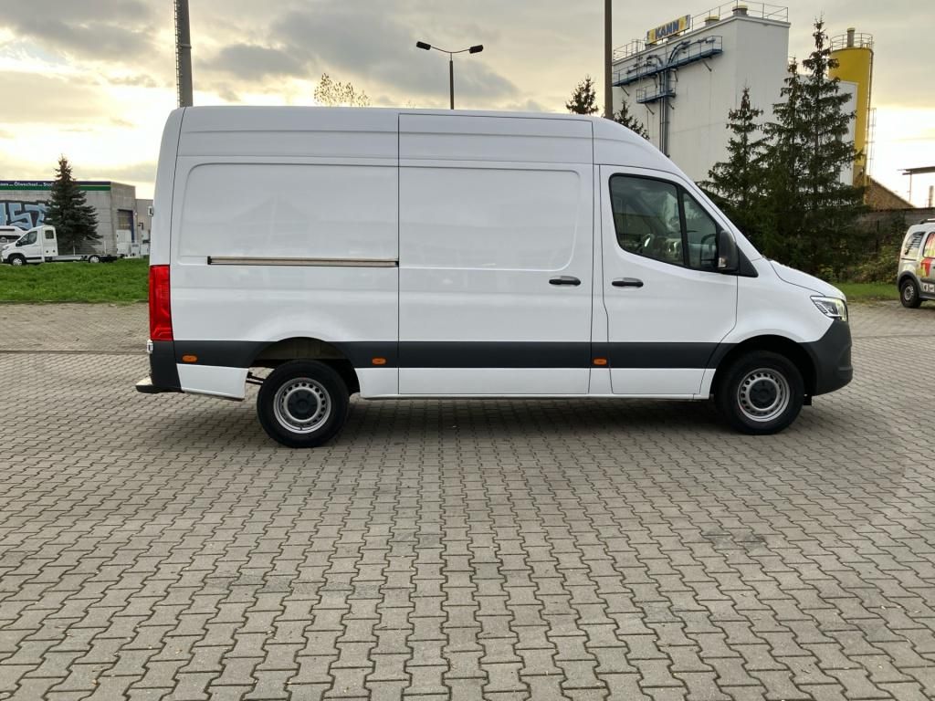 Fahrzeugabbildung Mercedes-Benz Sprinter 317 CDI *Navi*AHK*SpurW*LED*Kam.*KlimaA