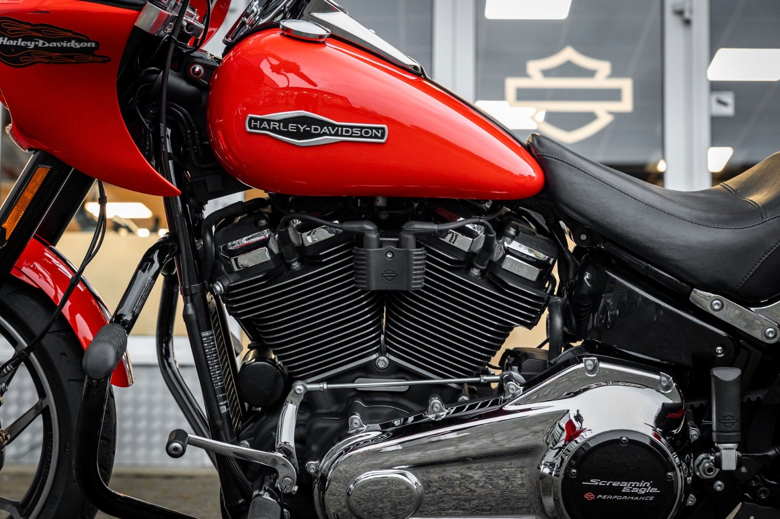 Fahrzeugabbildung Harley-Davidson FLSB SPORT GLIDE 107-Bagger Race Umbau