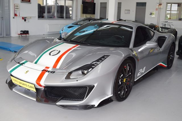 FERRARI 488 Pista