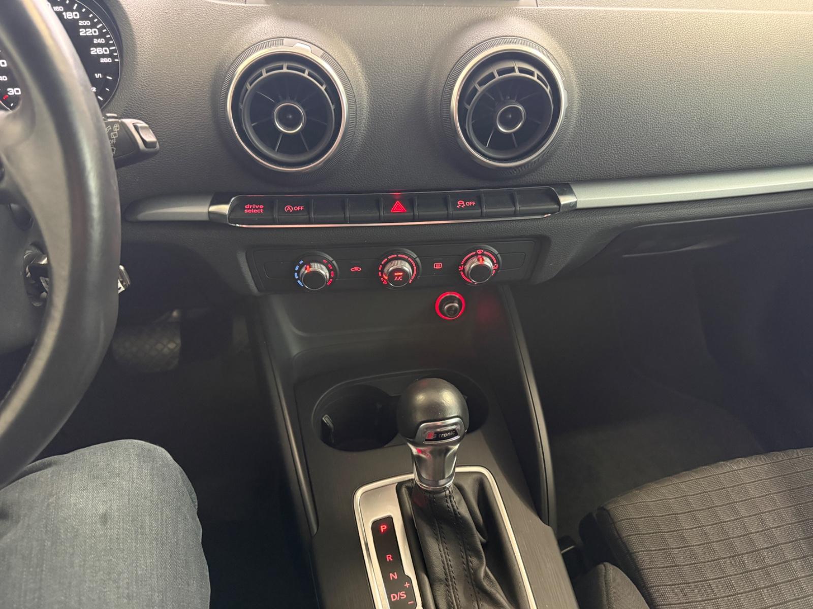 Audi A3 1.4 TFSI*S-LINE*SPORTBACK*AUTOM*BI-XN*PDC