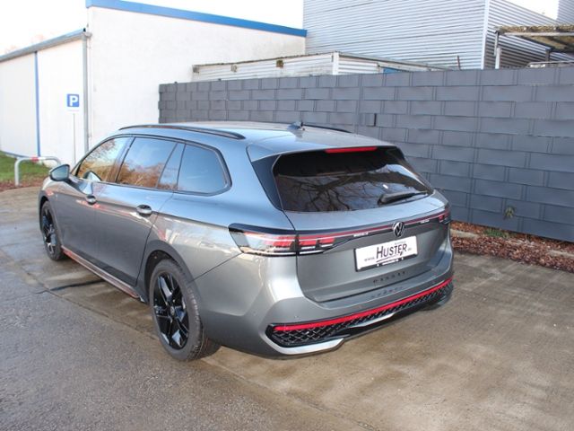 Volkswagen Passat Variant R-Line BLACK STYLE 2.0 TDI DSG foto 5